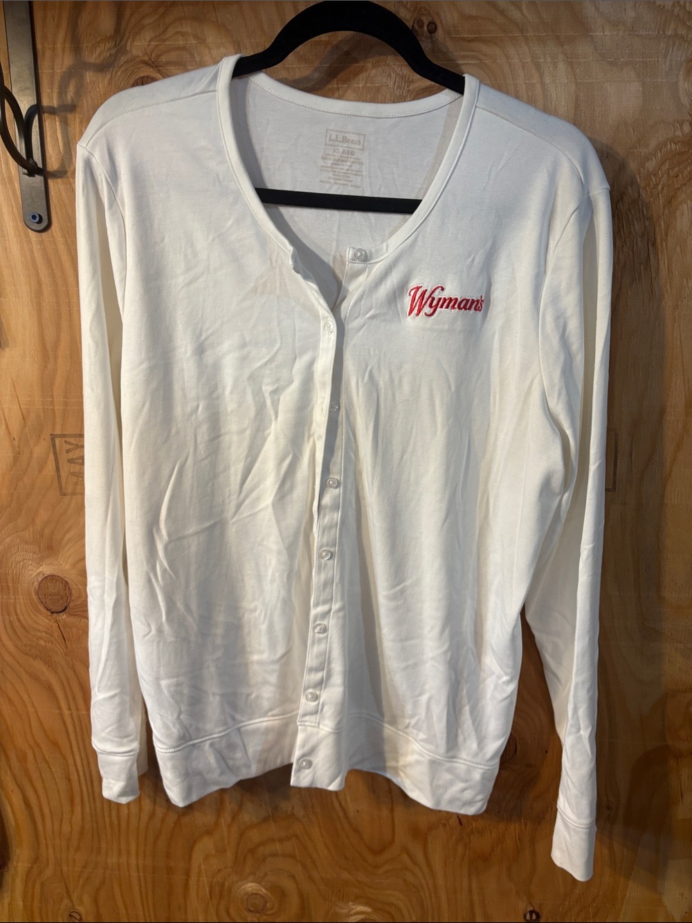 L.L. Bean White Button-Front Cardigan with Red “Wyman’s” Logo 23”PTP